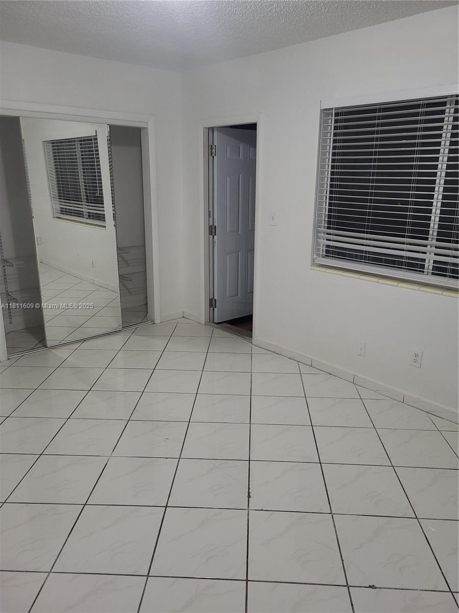 NORMANDY WATERWAY SUB - Residential Lease