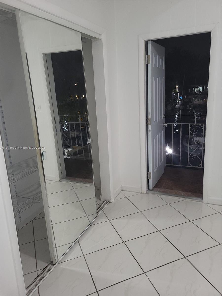 NORMANDY WATERWAY SUB - Residential Lease
