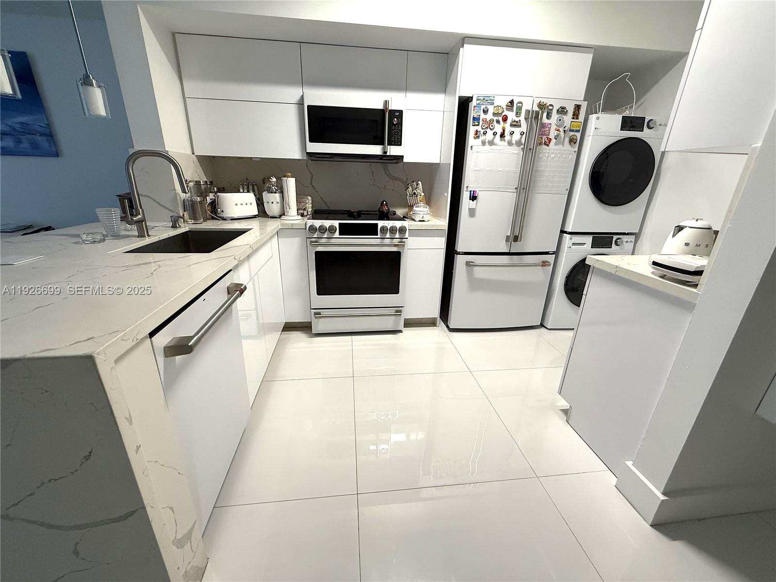 BLUE LAGOON CONDO - Residential