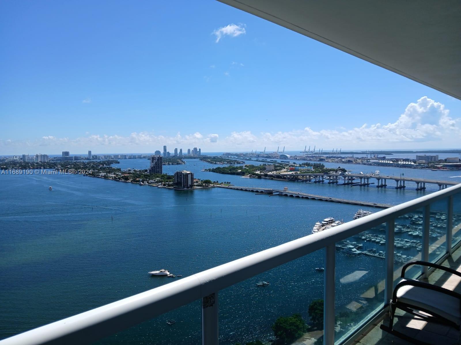 1800 N Bayshore Dr 3207