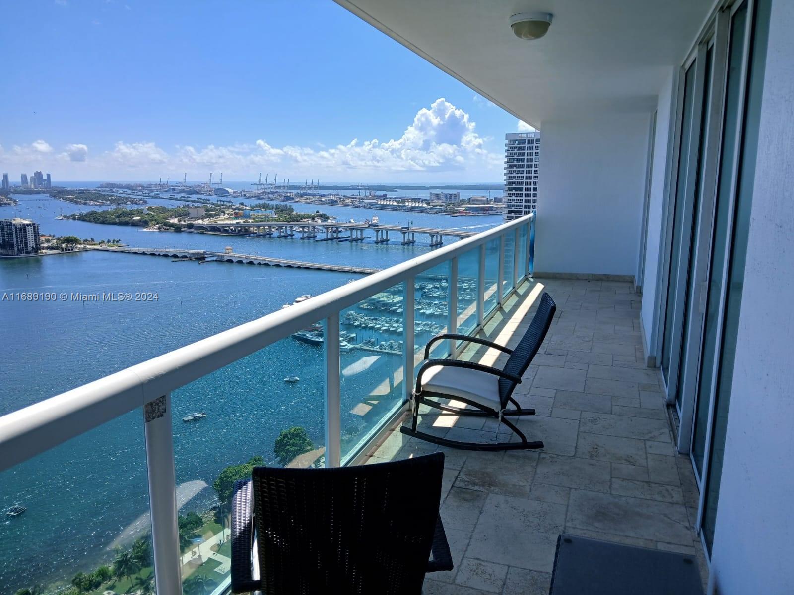 1800 N Bayshore Dr 3207