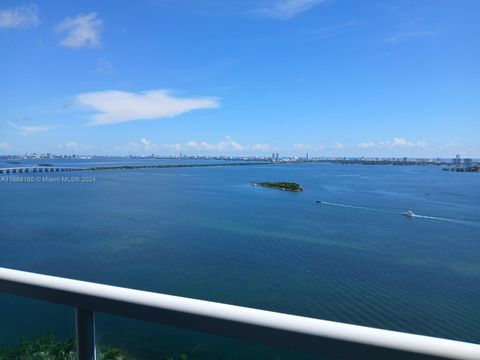 1800 N Bayshore Dr 3207 Miami FL 33132