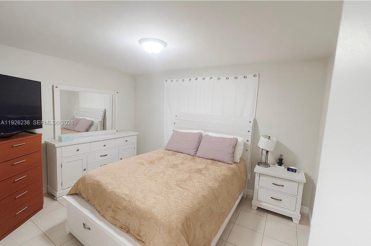 GRAPELAND - Residential Income