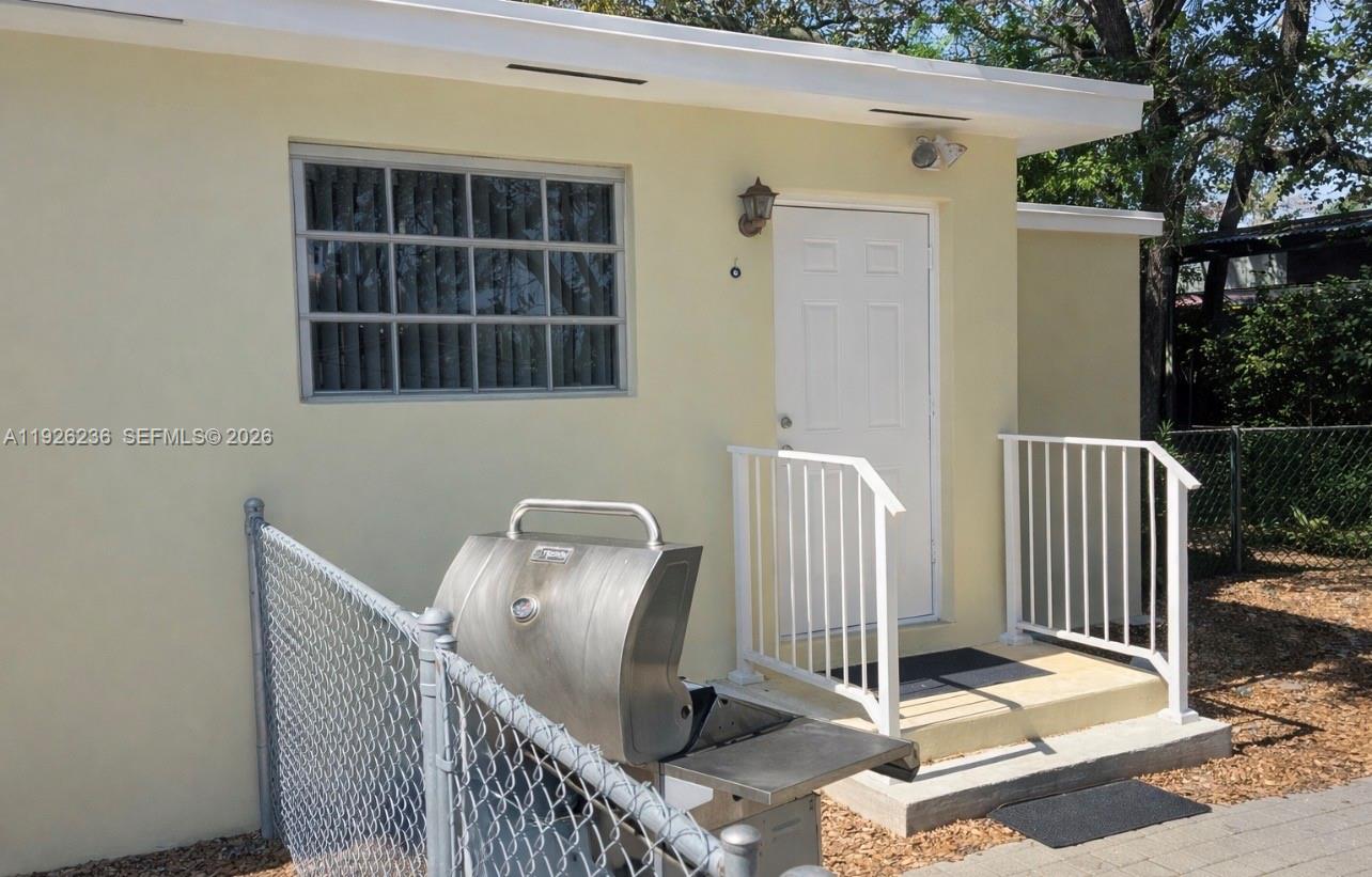 GRAPELAND - Residential Income