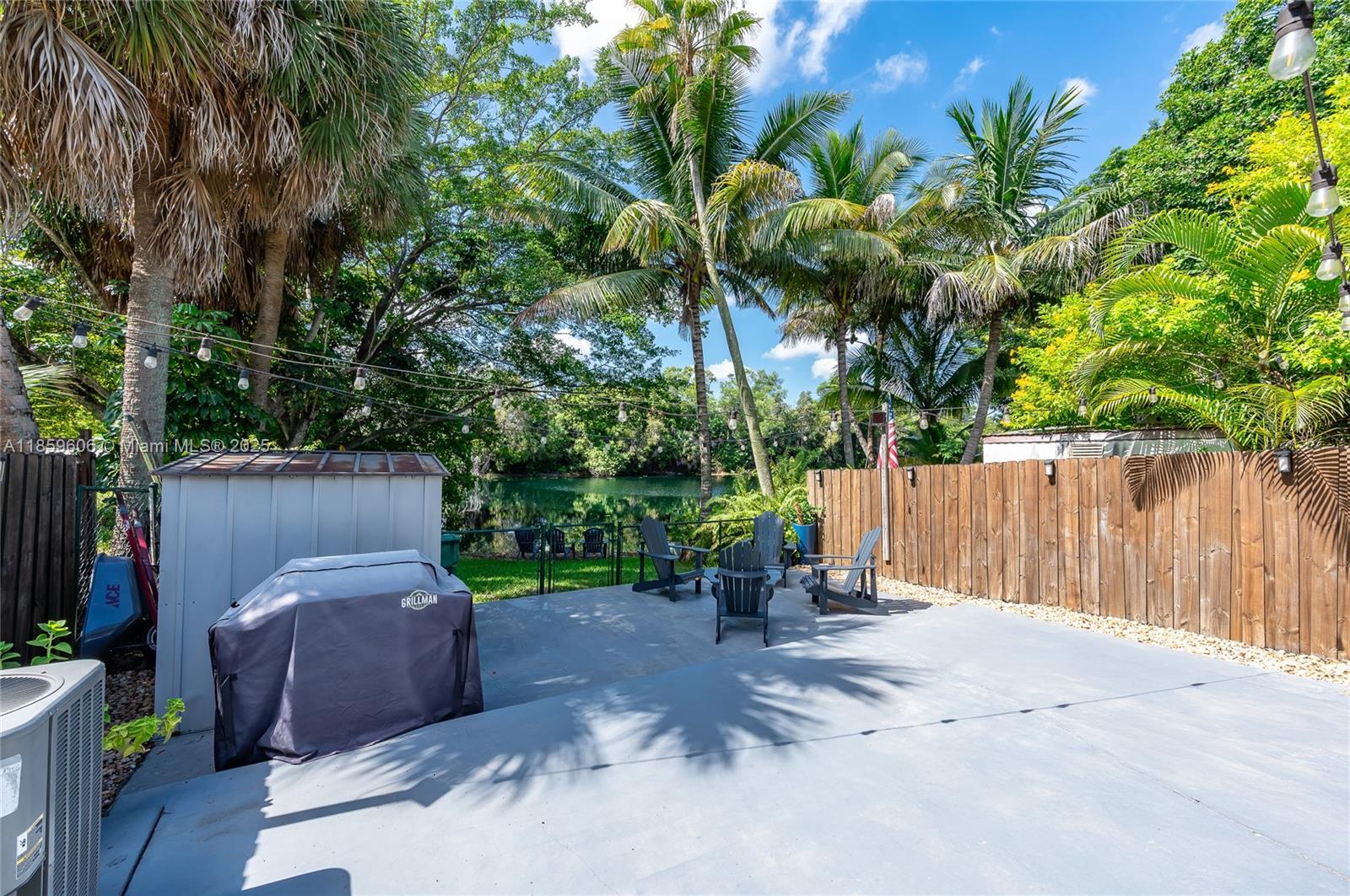 MIAMI LAKES LAKE HILDA TO - Residential