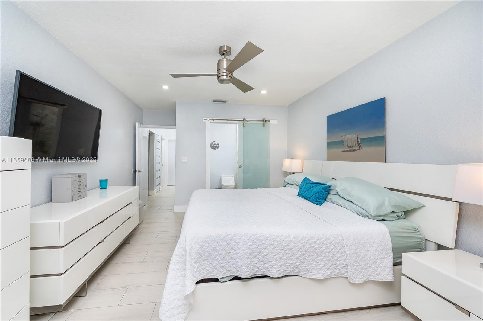 MIAMI LAKES LAKE HILDA TO - Residential