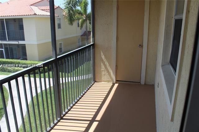 ROYAL POINCIANA CONDO - Residential Lease