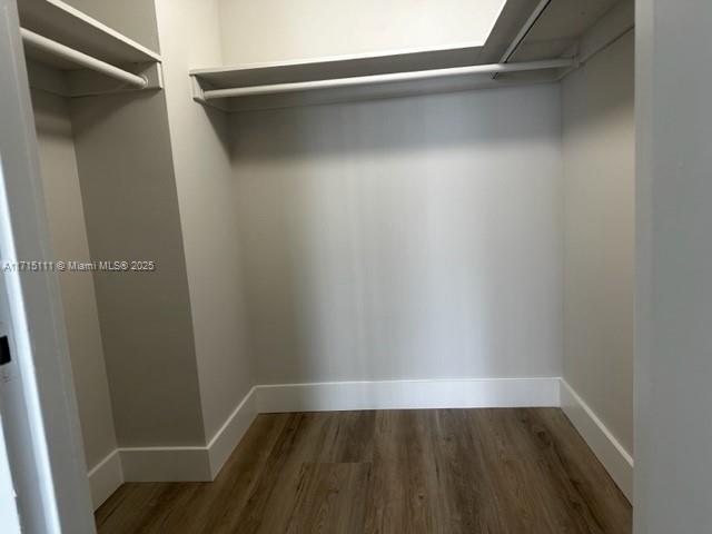 THE CARRIAGE HOUSE CONDO - Residential