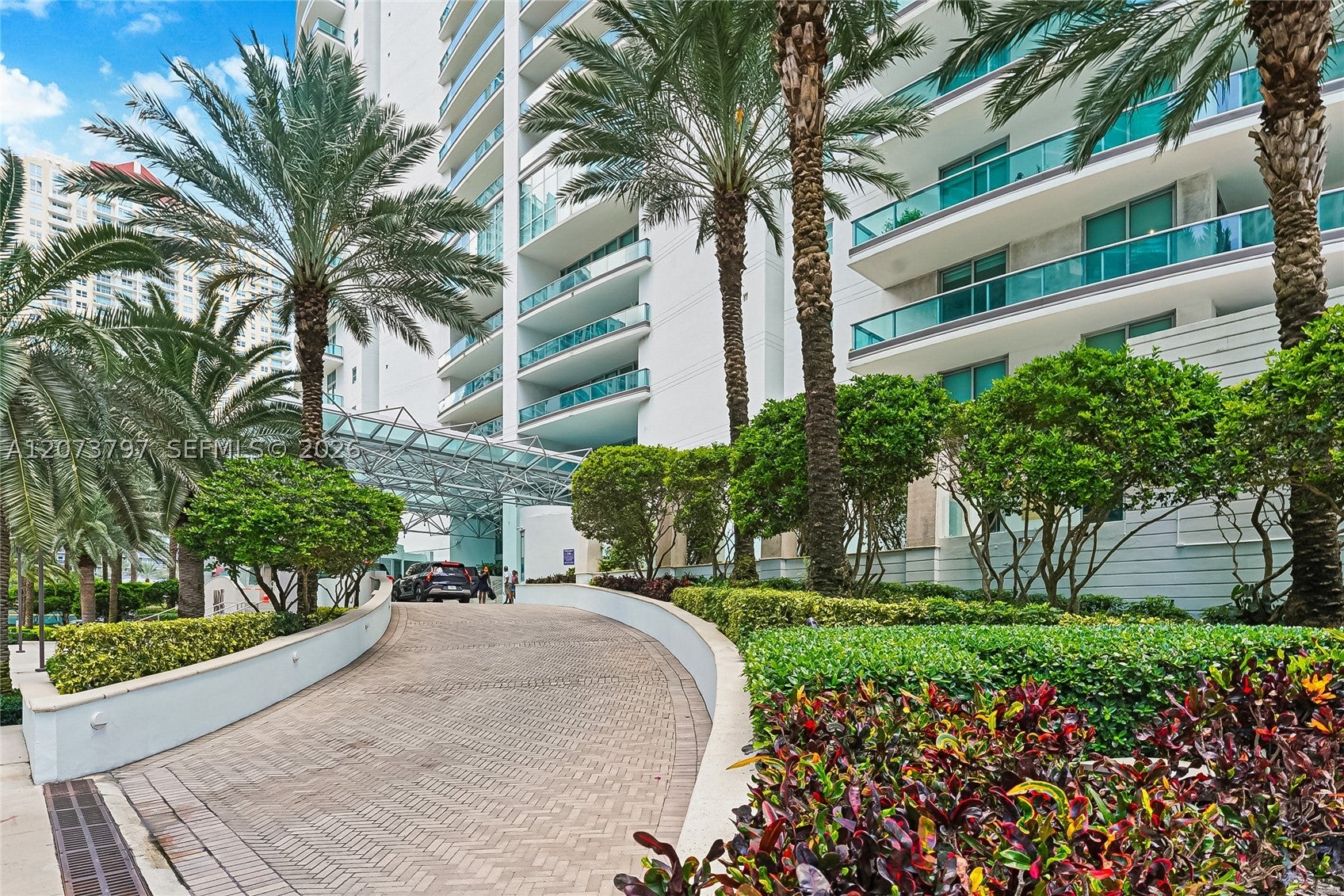 1331 Brickell Bay Dr 611