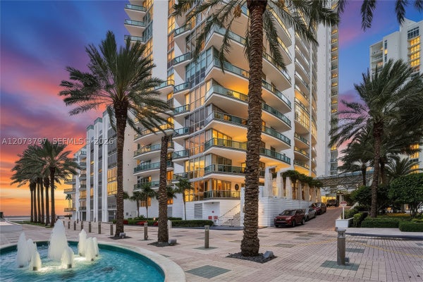 1331 BRICKELL BAY DR APT 611, MIAMI, FL 33131 - Image d9a35fb4d3aeb8de237ae17b1a4e58ab/414199549