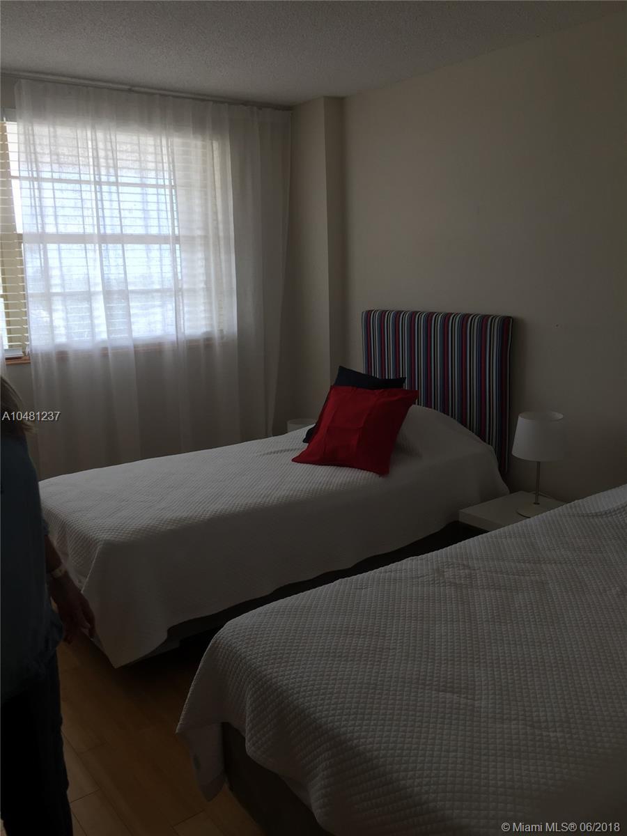 KEY BISCAYNE COMMODORE CL - Residential Lease