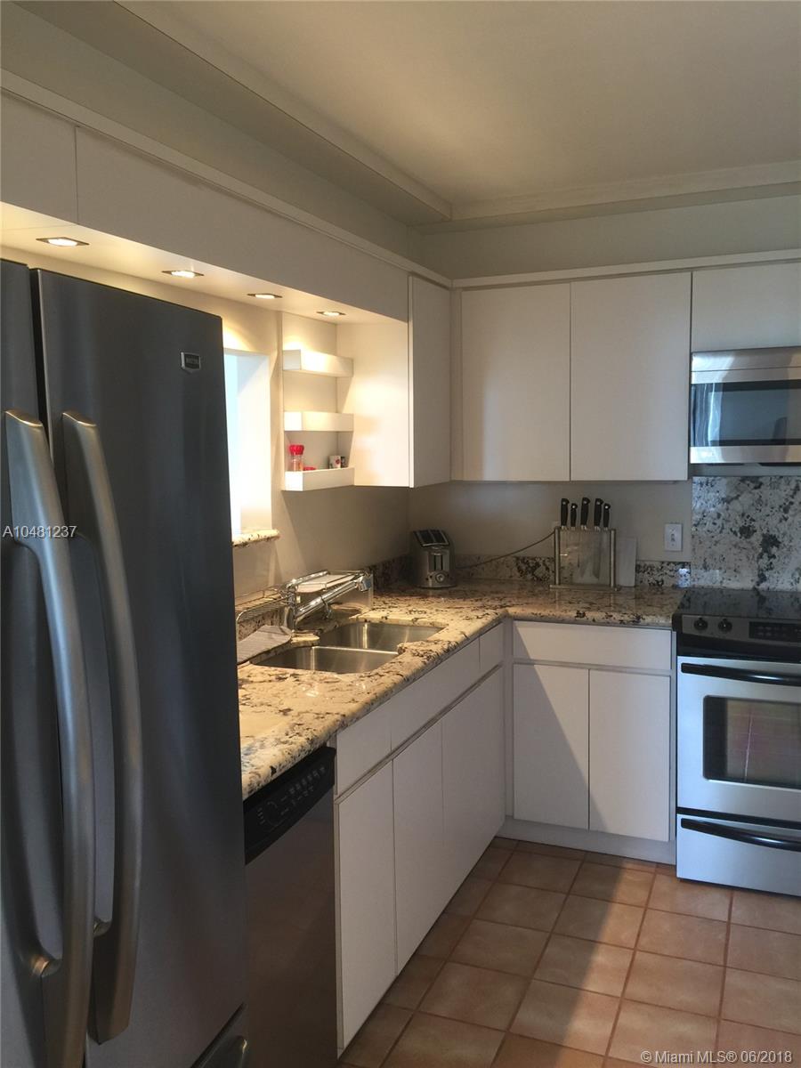 KEY BISCAYNE COMMODORE CL - Residential Lease