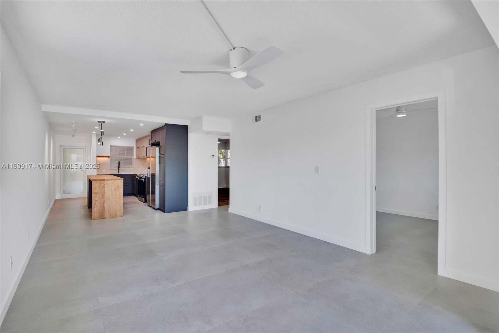 CRANWELL HOUSE CONDO - Residential Lease