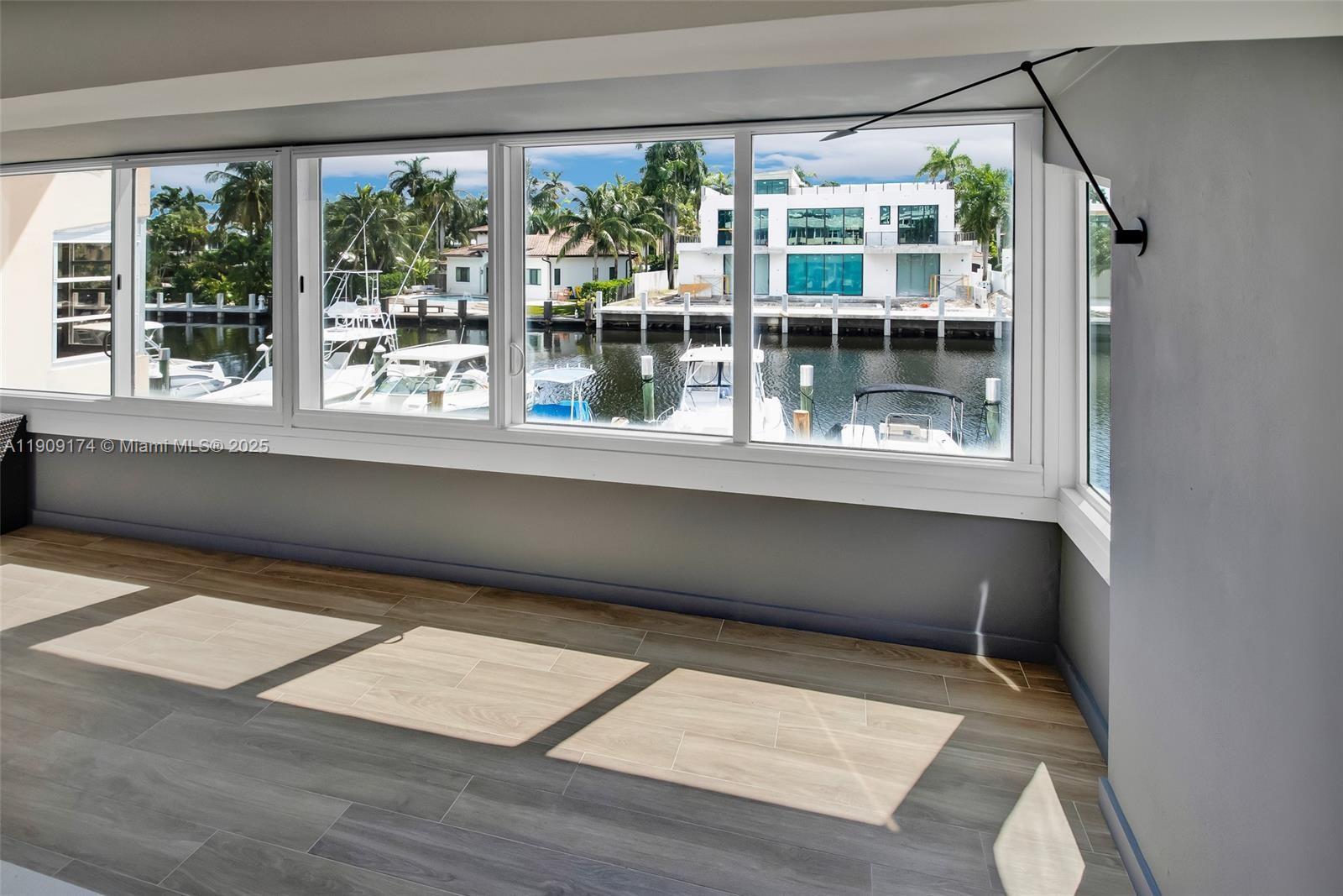 CRANWELL HOUSE CONDO - Residential Lease