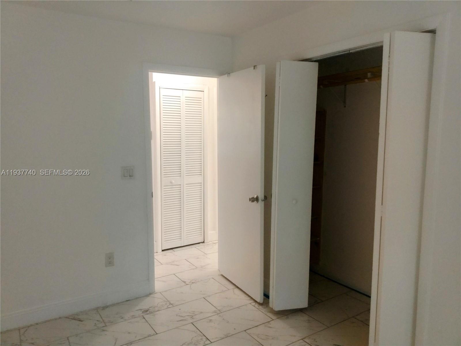 NORTH PALM BCH 4 - Residential