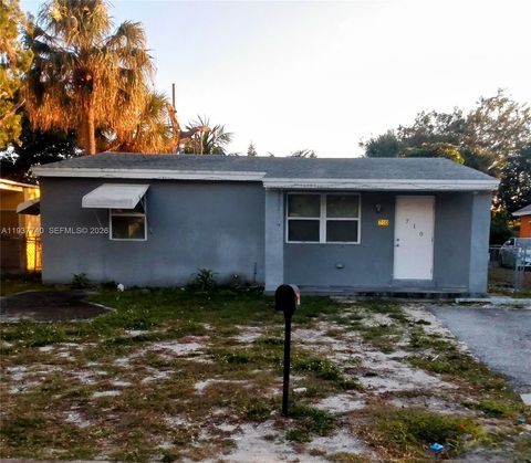 Photo of 710 52nd St, West Palm Beach, FL 33407 (MLS # A11937740)