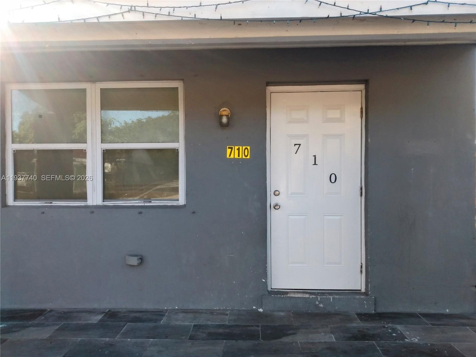 NORTH PALM BCH 4 - Residential