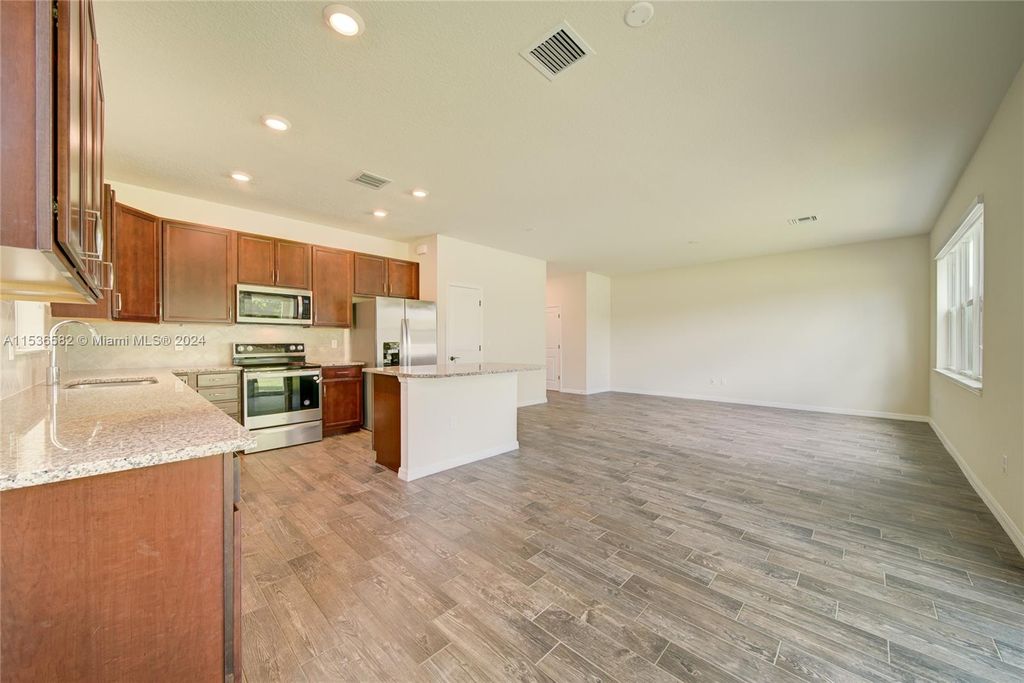 Photo of 1675 Trailhead Ter, Hollywood, FL 33021 (MLS # A11536582)