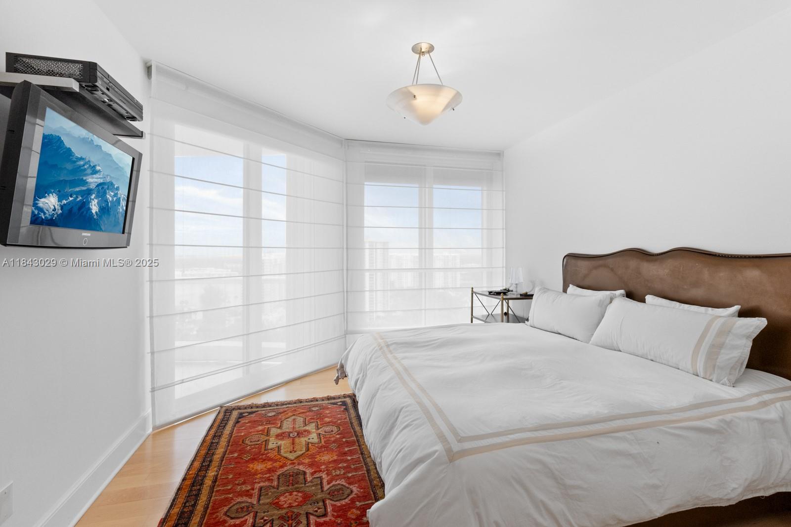 7000 ISL BLVD WILLIAMS IS - Residential