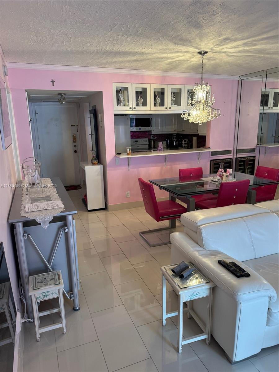 MEADOWS CONDO - Residential