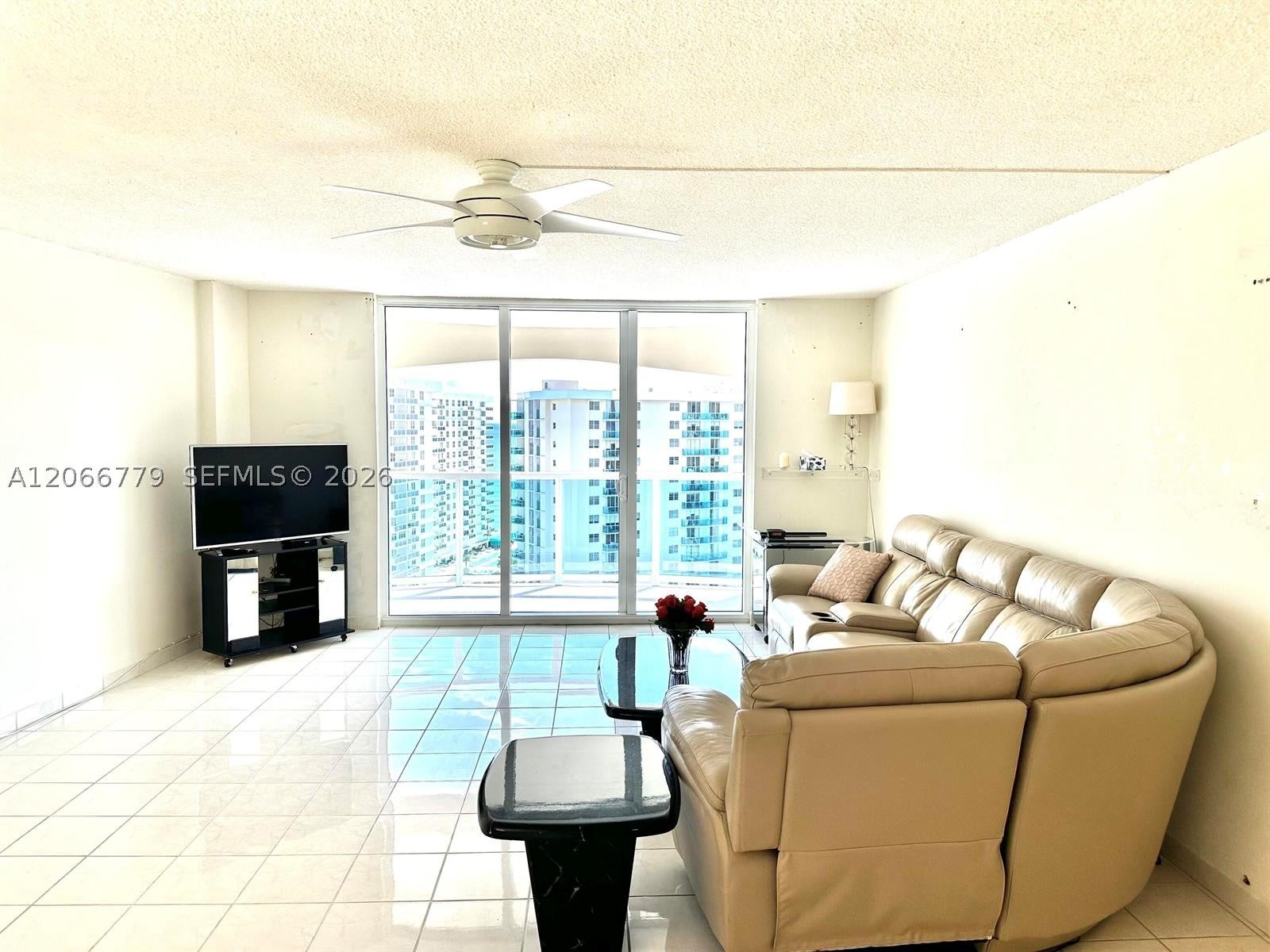 3800 S Ocean Dr 1516