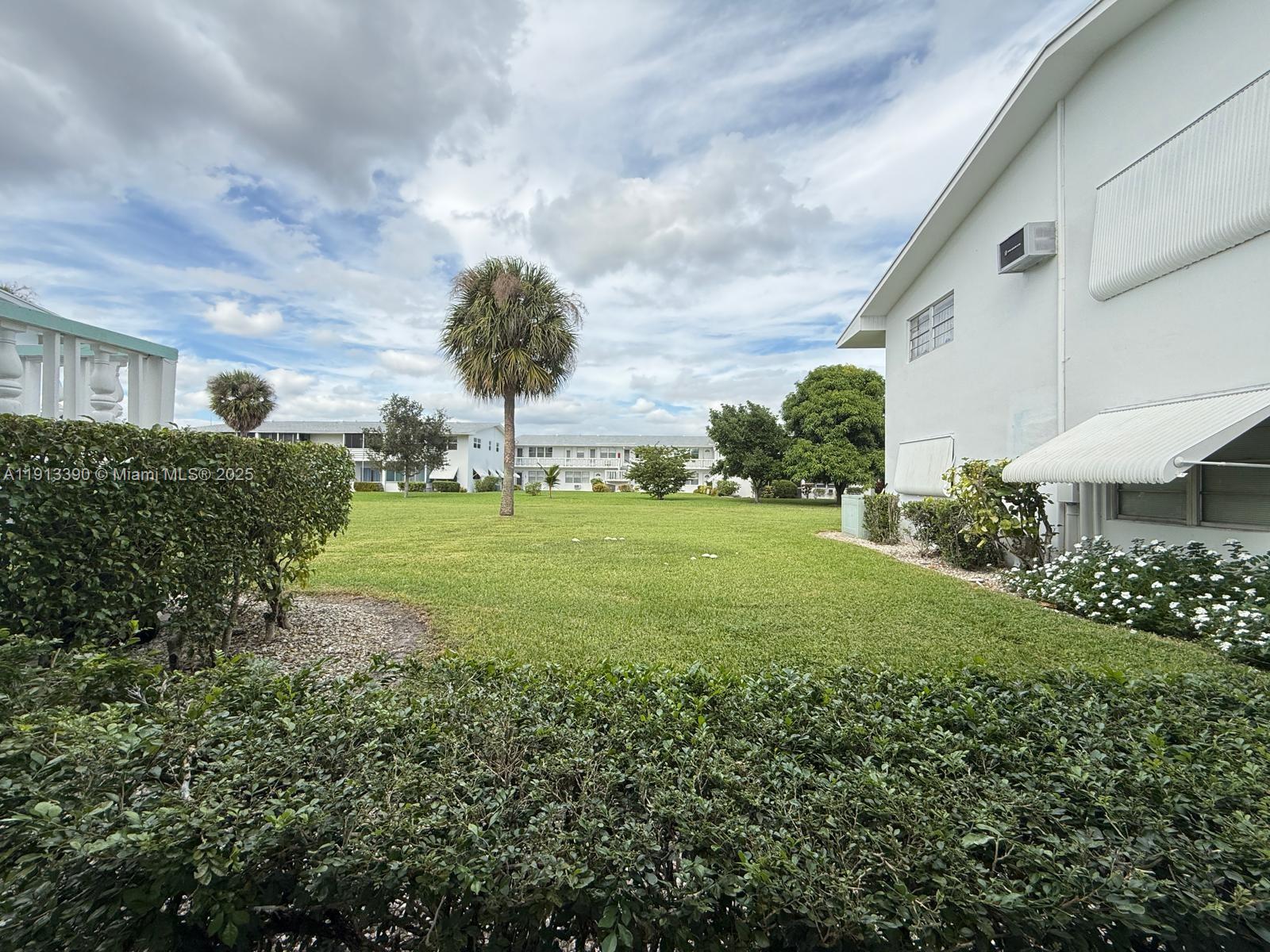 EASTHAMPTON CONDO - Residential Lease