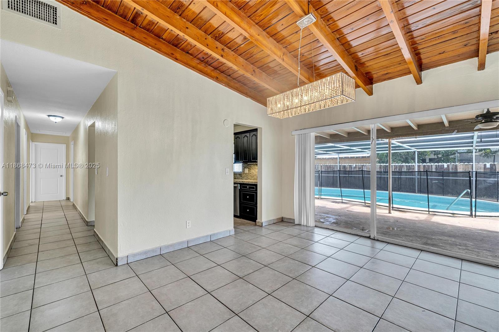 HIGHLAND MANOR SEC 2 - Residential