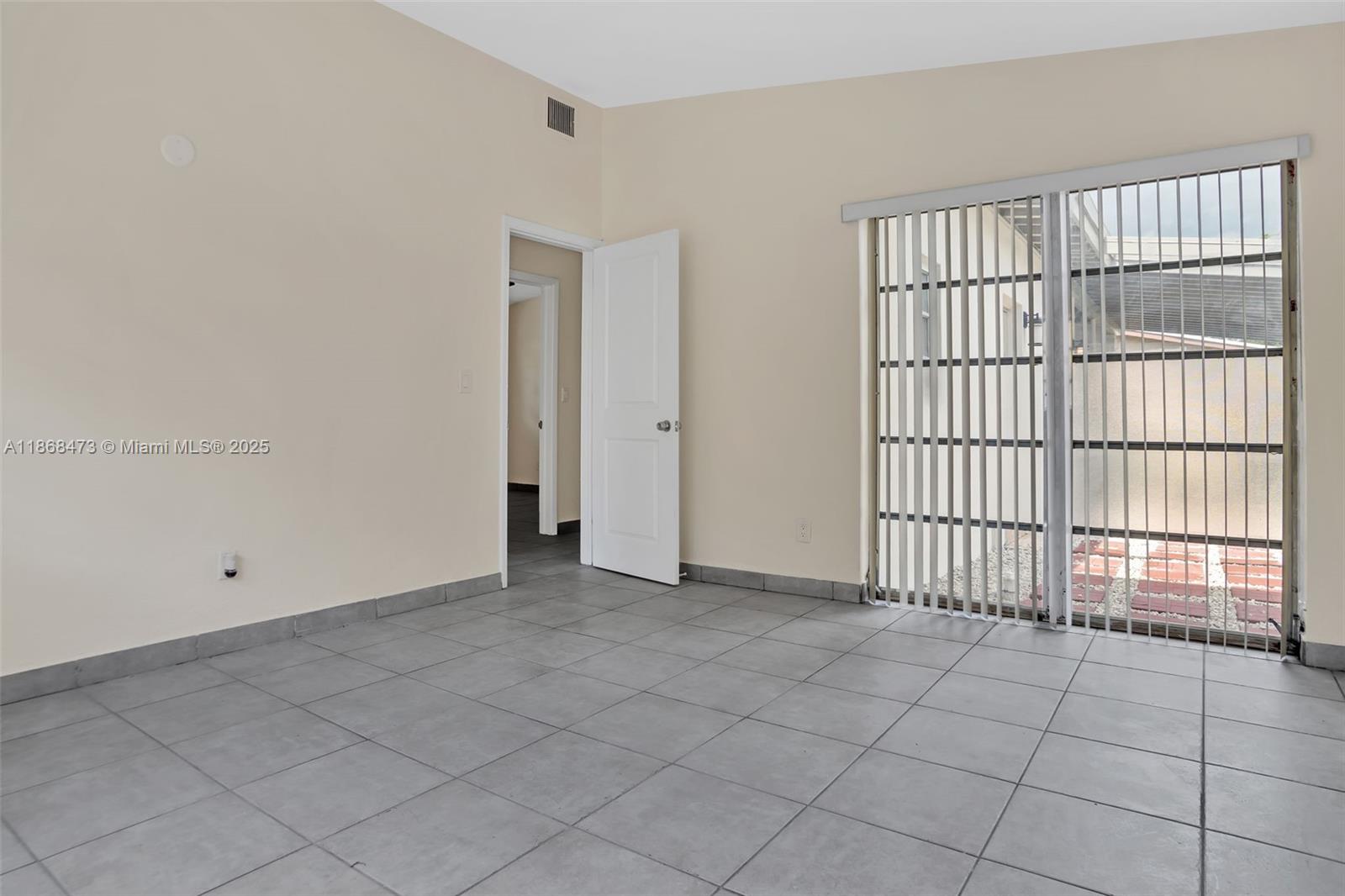 HIGHLAND MANOR SEC 2 - Residential