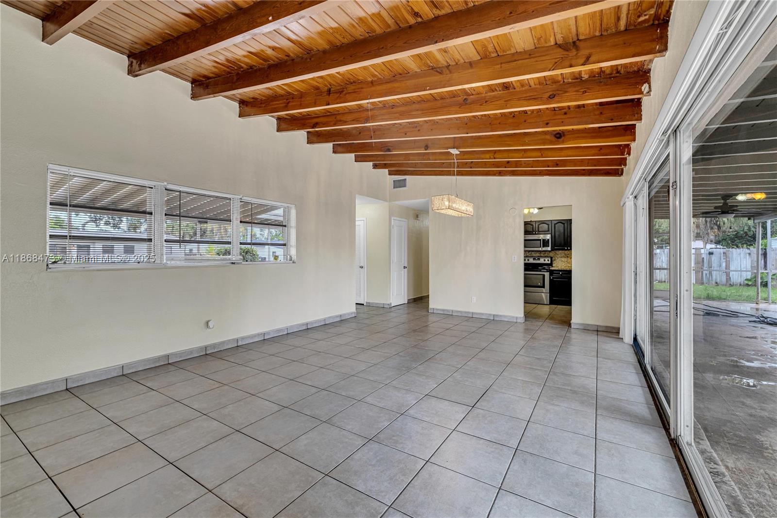 HIGHLAND MANOR SEC 2 - Residential