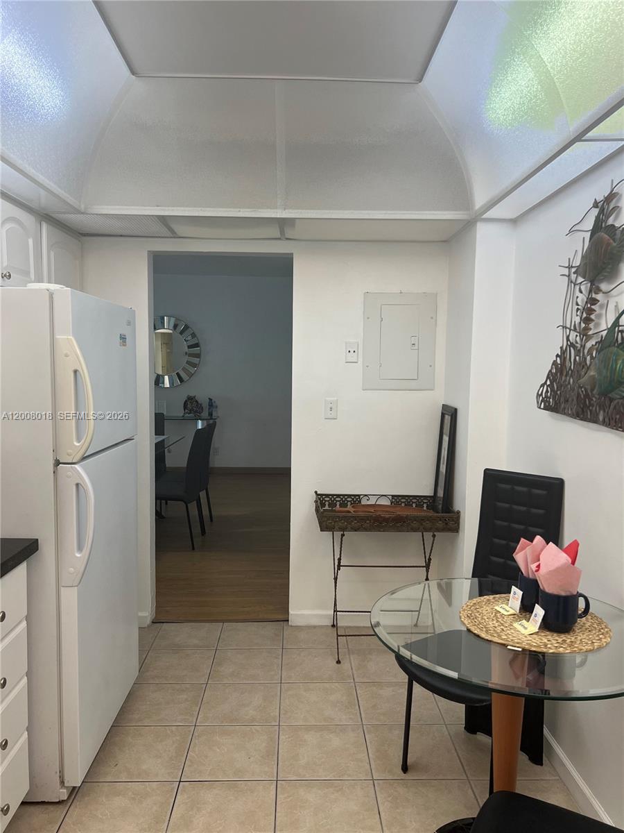 TIDES ON HOLLYWOOD BEACH - Residential