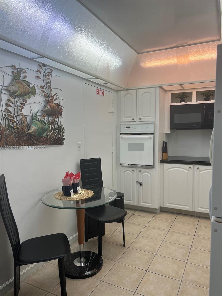 TIDES ON HOLLYWOOD BEACH - Residential