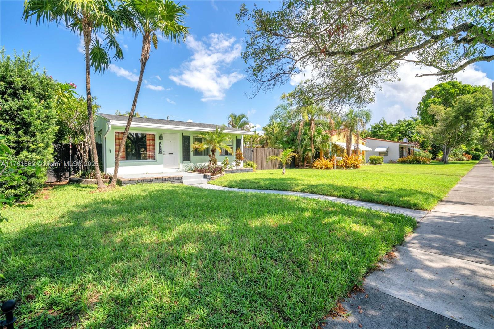 Property for Sale at 1623 Fletcher St, Hollywood, Broward County, Florida - Bedrooms: 3 
Bathrooms: 2  - $599,000