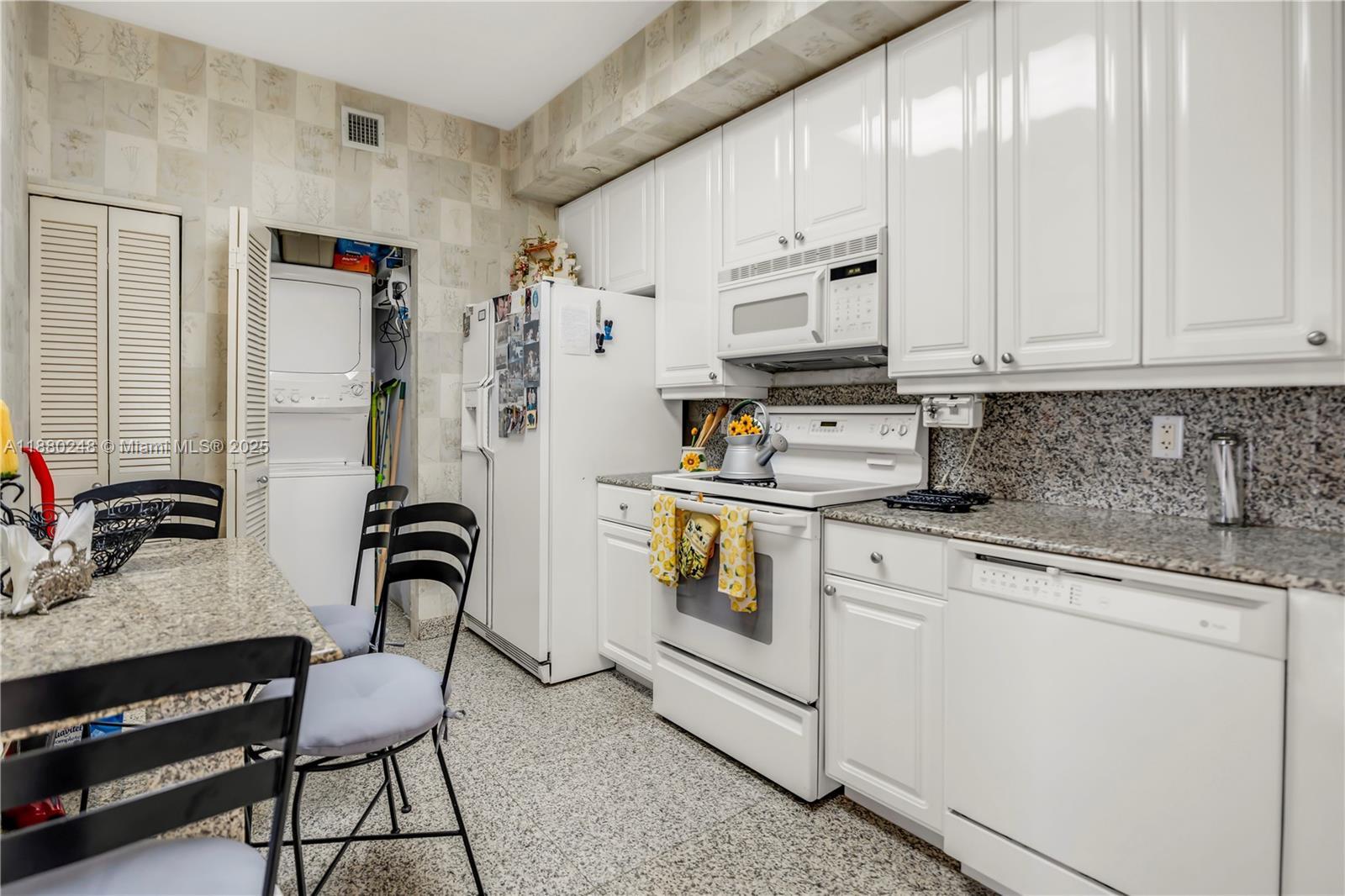 ONE TEQUESTA POINT CONDO - Residential