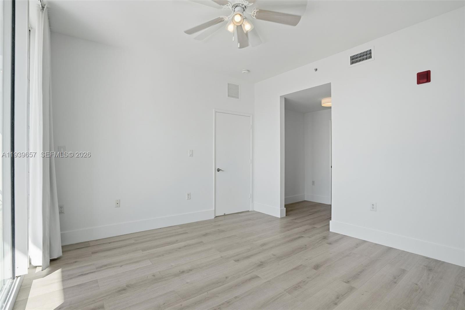 REGATTA AT INDIAN CREEK - Residential