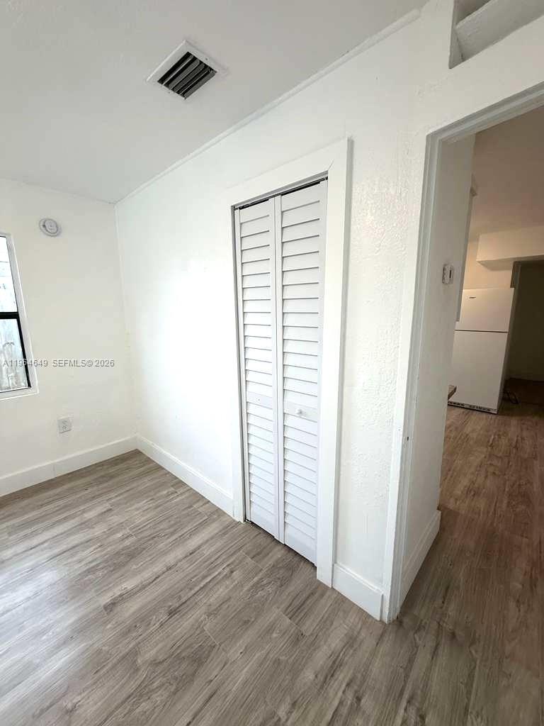 PINEWOOD PARK AMD PL 2ND - Residential Lease