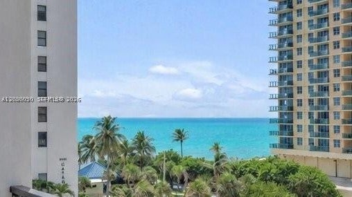 2401 S OCEAN DR APT 507, HOLLYWOOD, FL 33019 - Image d9ab30c26d254bae8baff0d1002accea/3350971146