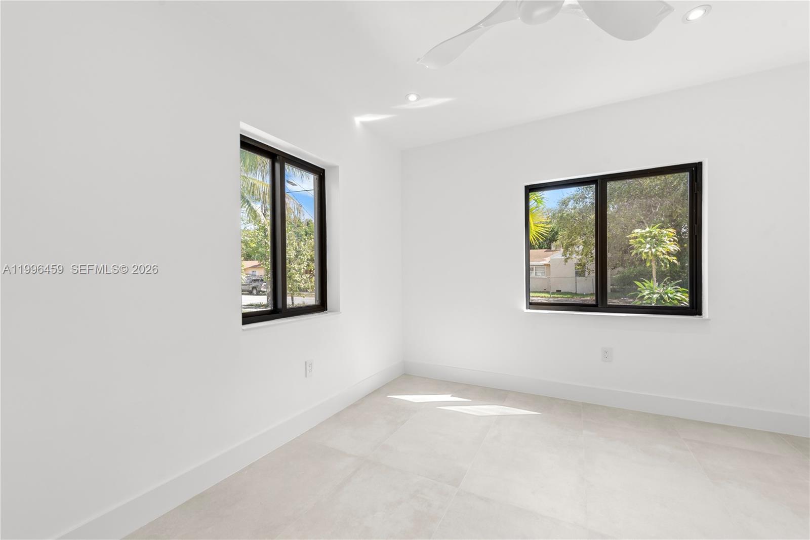 INDIAN MOUND PARK - Residential Lease