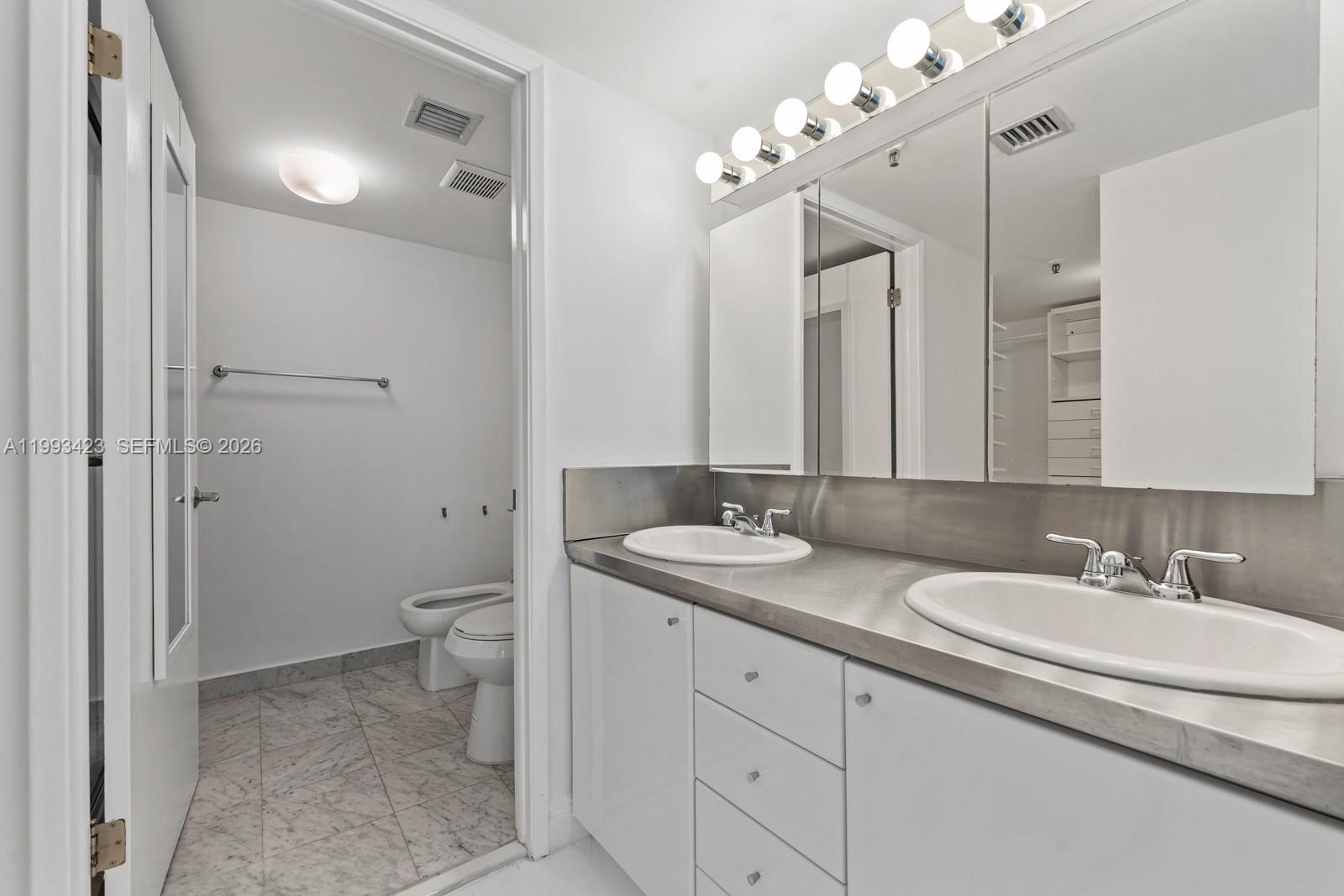 THE GEORGIAN CONDO - Residential