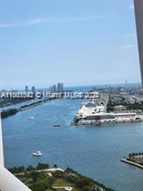 1040 Biscayne Blvd 3508 Miami FL 33132