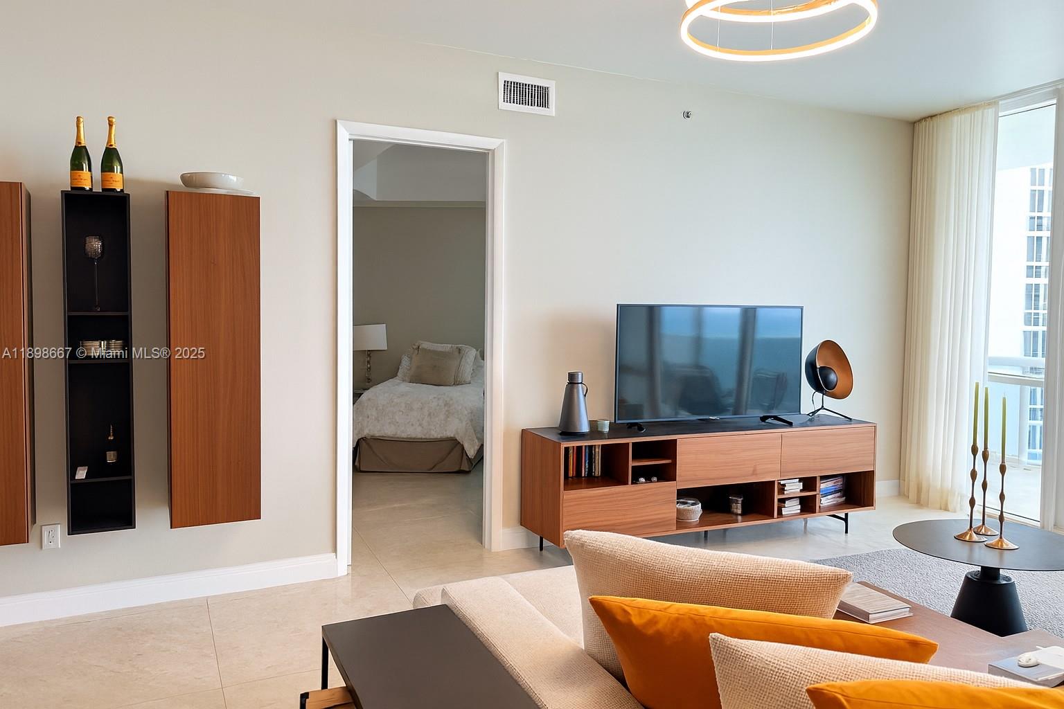 TDR TOWER II CONDO - Residential Lease