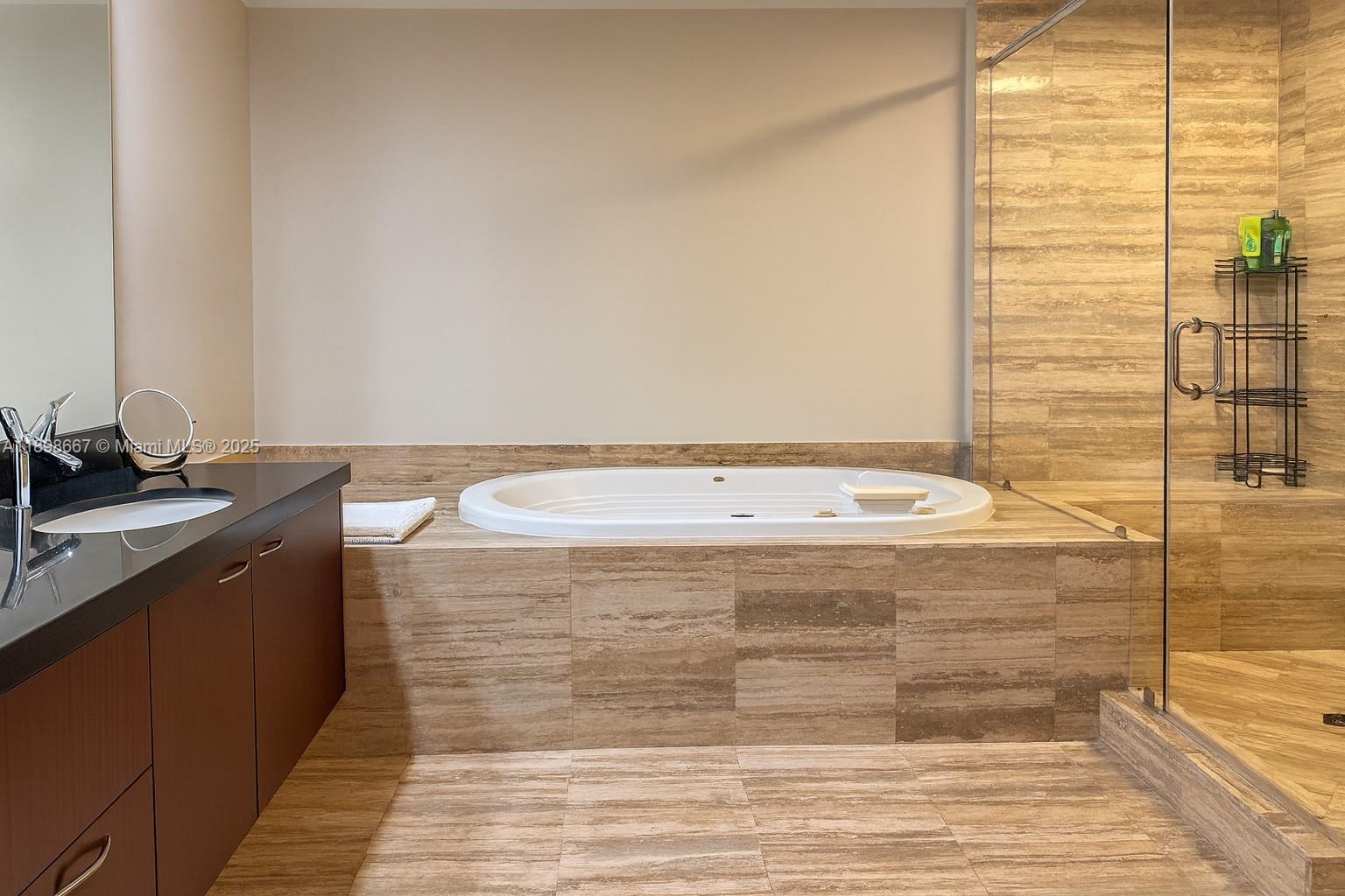 TDR TOWER II CONDO - Residential Lease