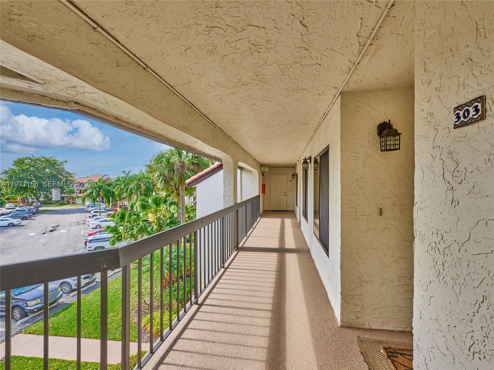 LAKESIDE CONDO 3 OF BANYA - Residential