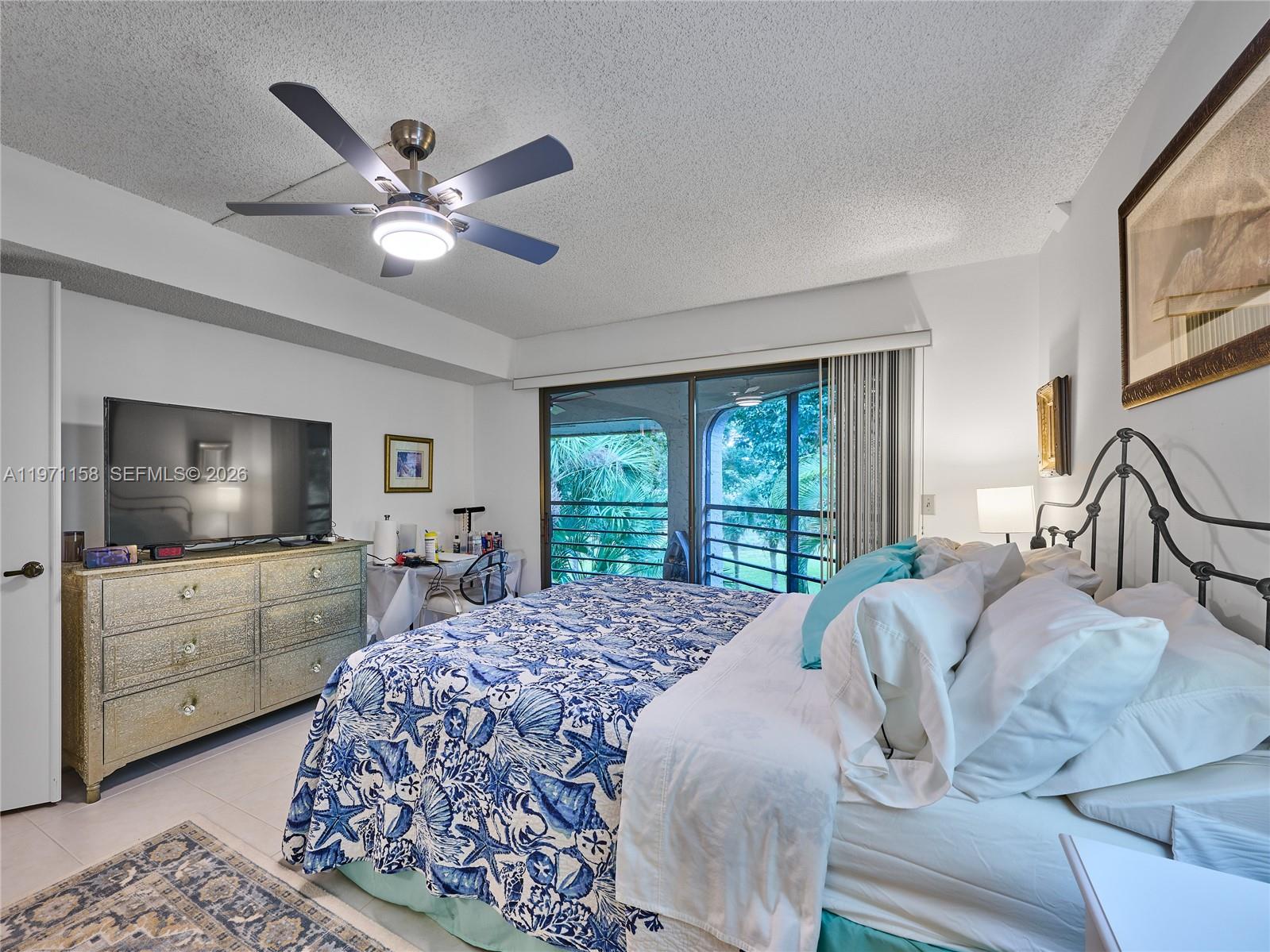 LAKESIDE CONDO 3 OF BANYA - Residential