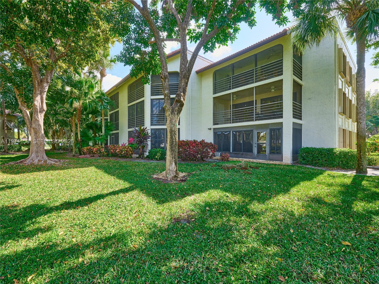 LAKESIDE CONDO 3 OF BANYA - Residential