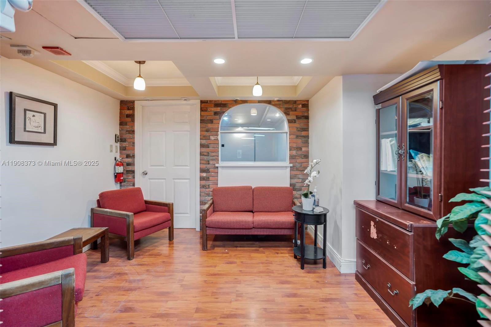 13499 Biscayne Blvd CUM1