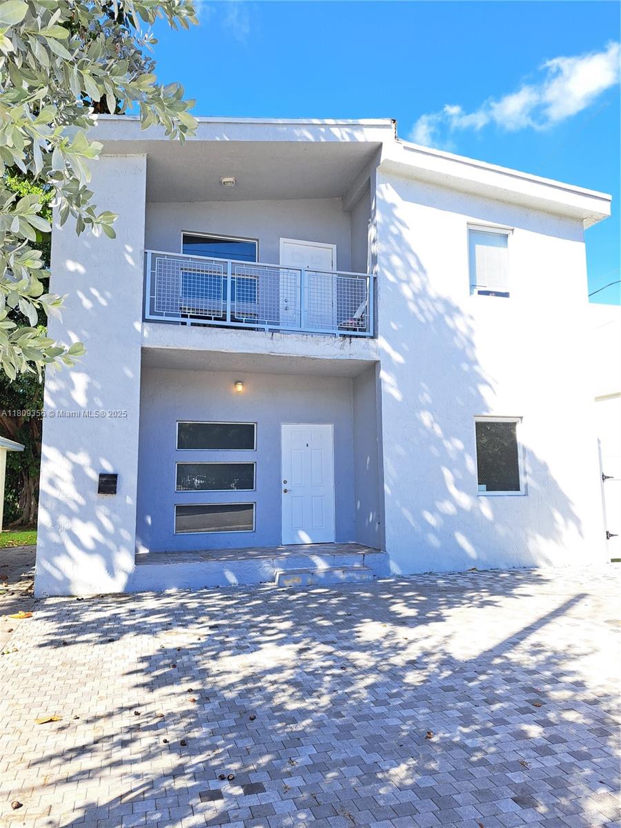 5266 Nw 24th Ave A, Miami, Broward County, Florida - 3 Bedrooms  
2 Bathrooms - 