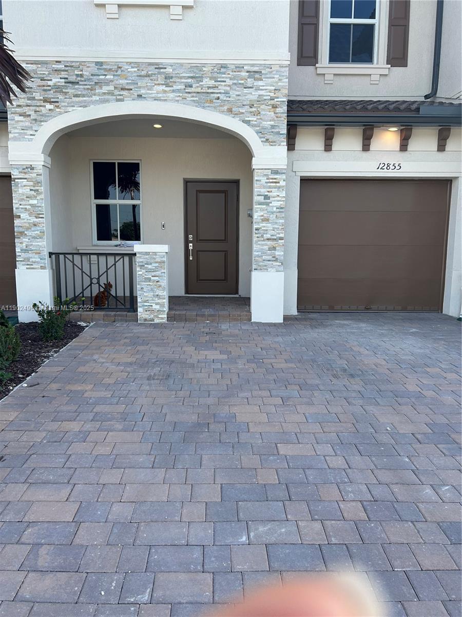 GOLF PARK SEC 1 - Residential