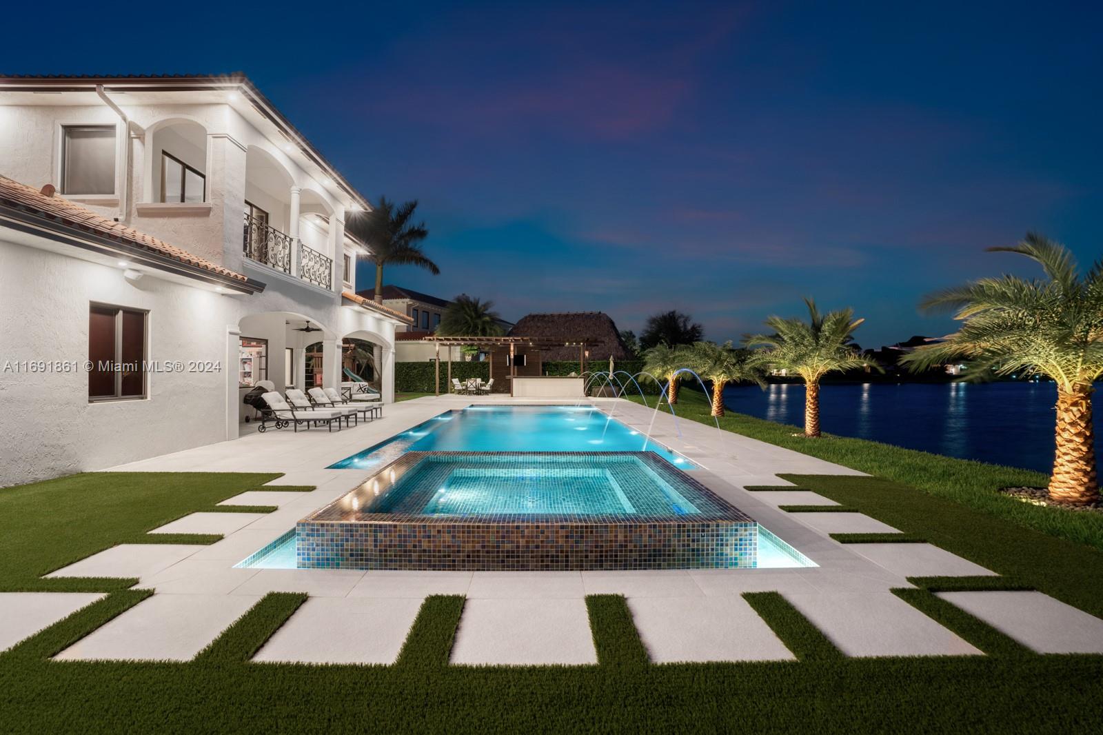 CUTLER CAY - Residential