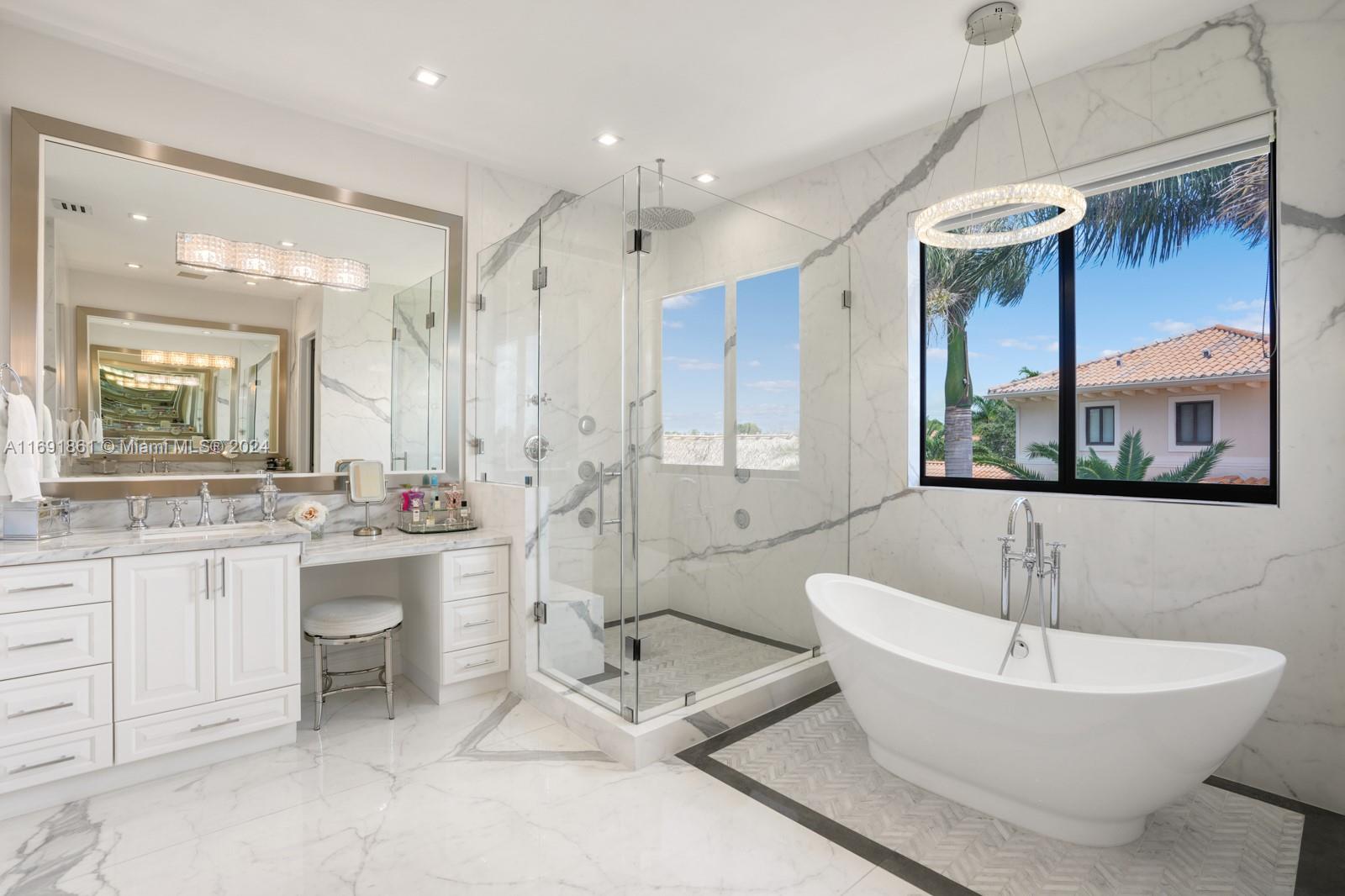 CUTLER CAY - Residential