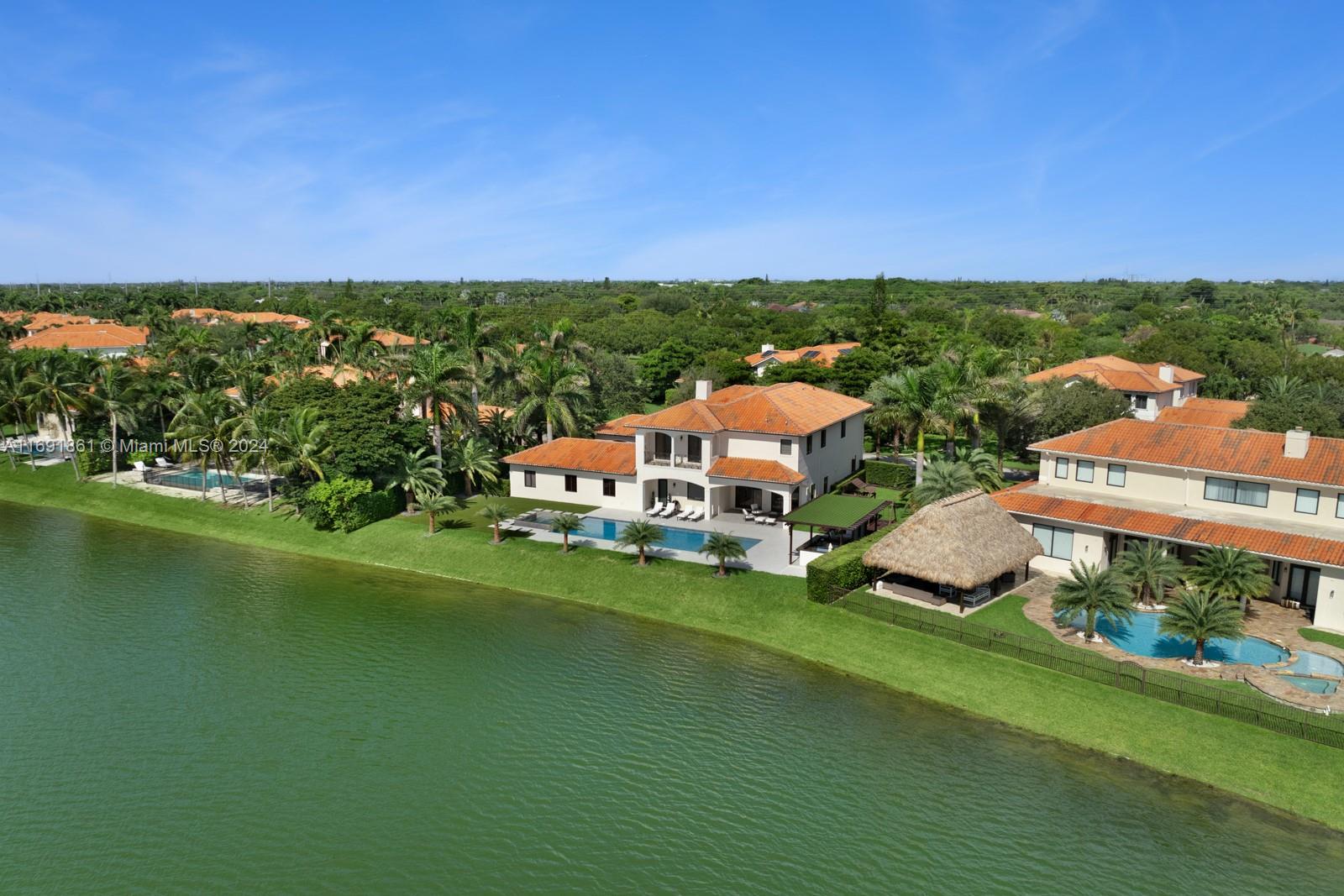 CUTLER CAY - Residential